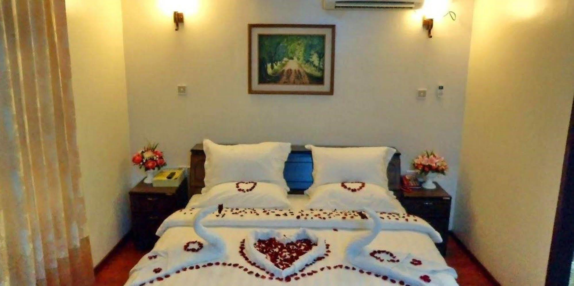 Hotel Sahara Мандалай Экстерьер фото