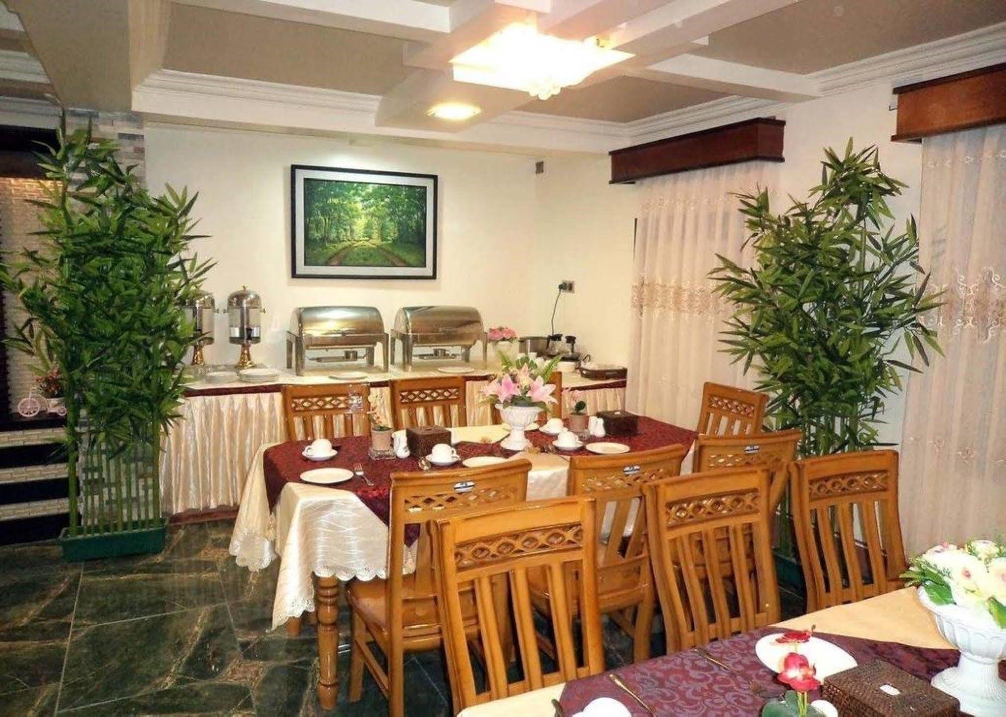 Hotel Sahara Мандалай Экстерьер фото